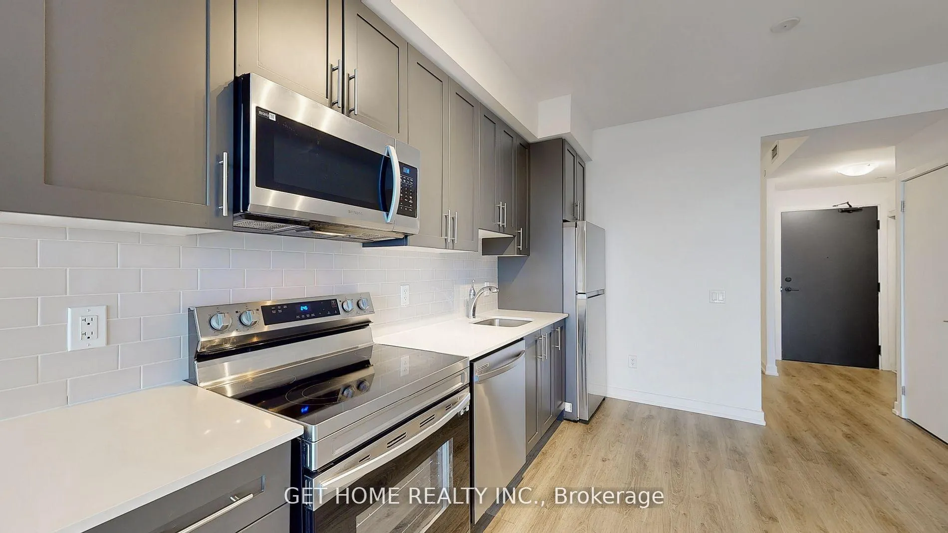 Photo 13 of Unit 1601, 1480 Bayly Street, Pickering, Bay Ridges — HOMEH