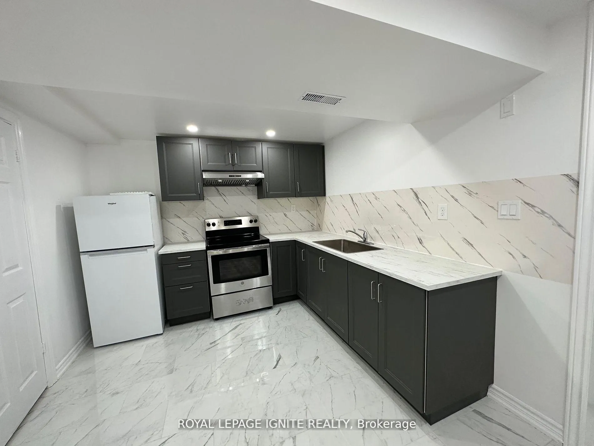 Photo 3 of Unit BSMT, 111 Misty Hills Trail, Scarborough, Rouge — HOMEH