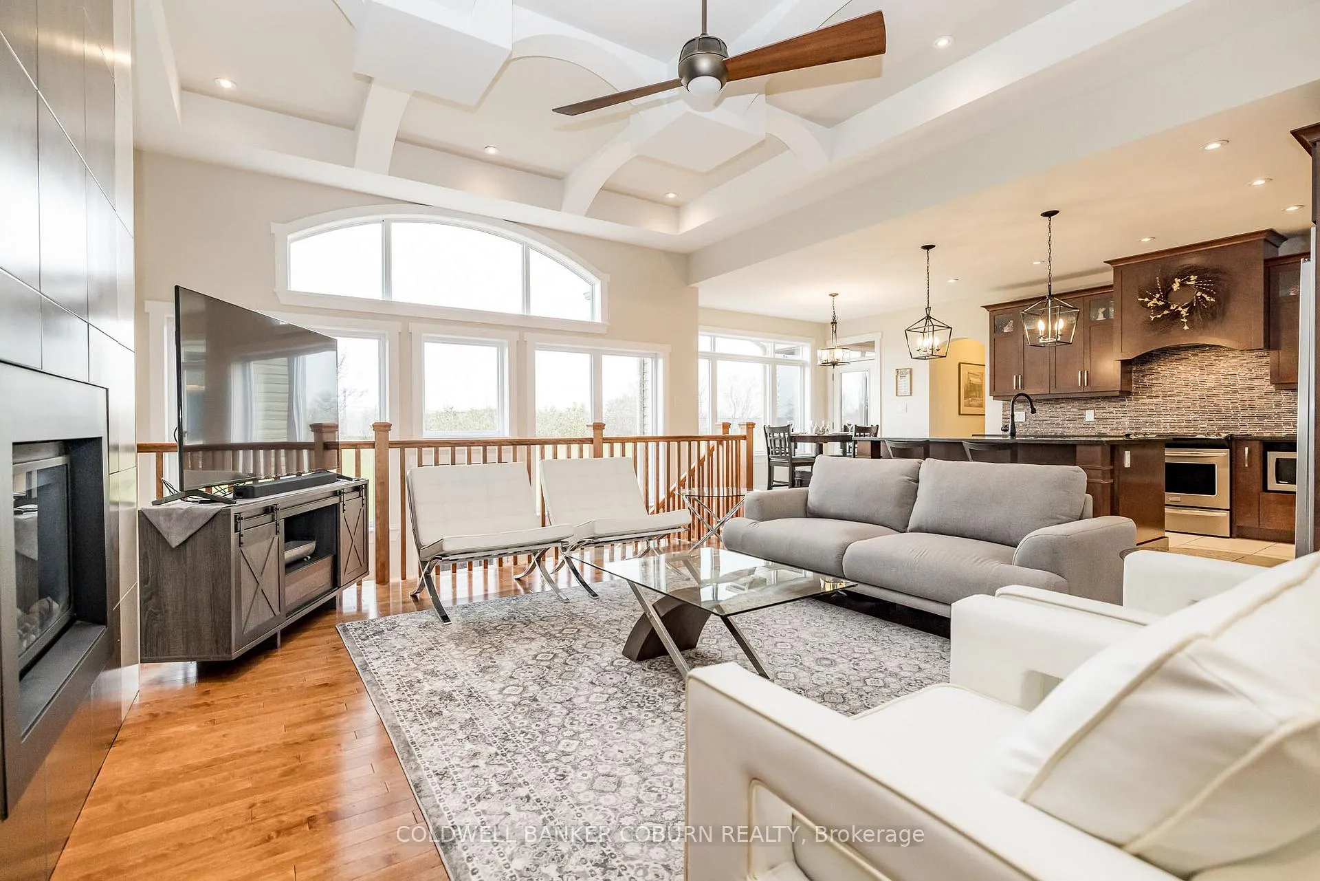 Photo 12 of 270 West Lake Circle, Ottawa, Huntley Ward (South East) — HOMEH
