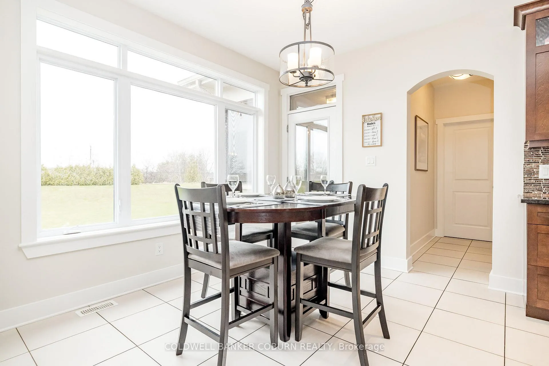 Photo 19 of 270 West Lake Circle, Ottawa, Huntley Ward (South East) — HOMEH