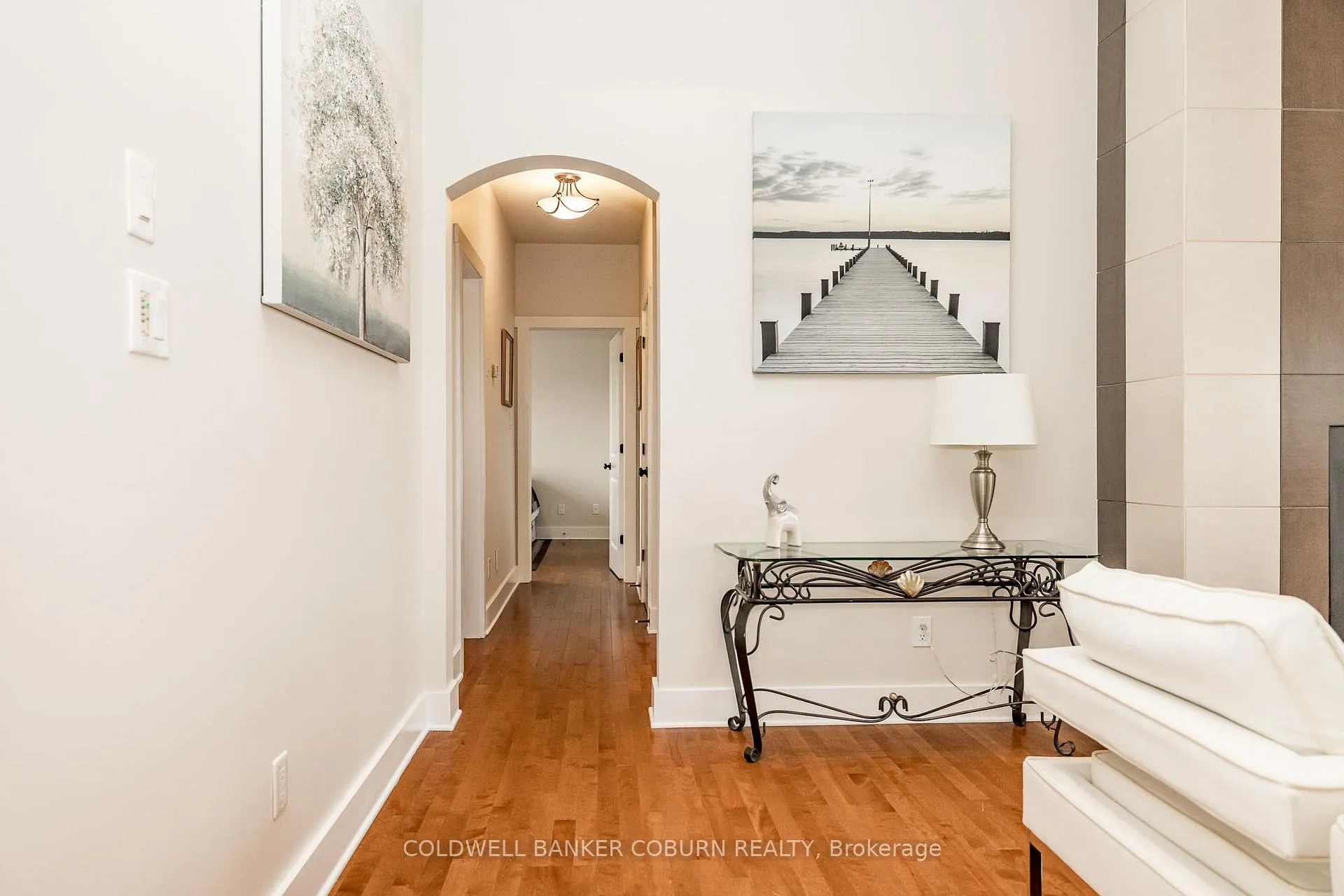 Photo 23 of 270 West Lake Circle, Ottawa, Huntley Ward (South East) — HOMEH