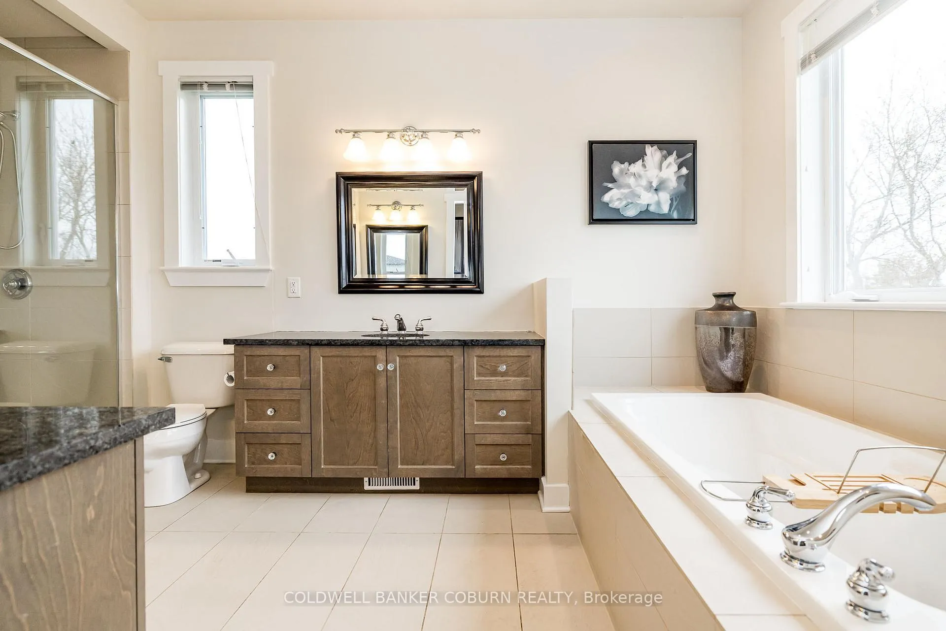 Photo 26 of 270 West Lake Circle, Ottawa, Huntley Ward (South East) — HOMEH