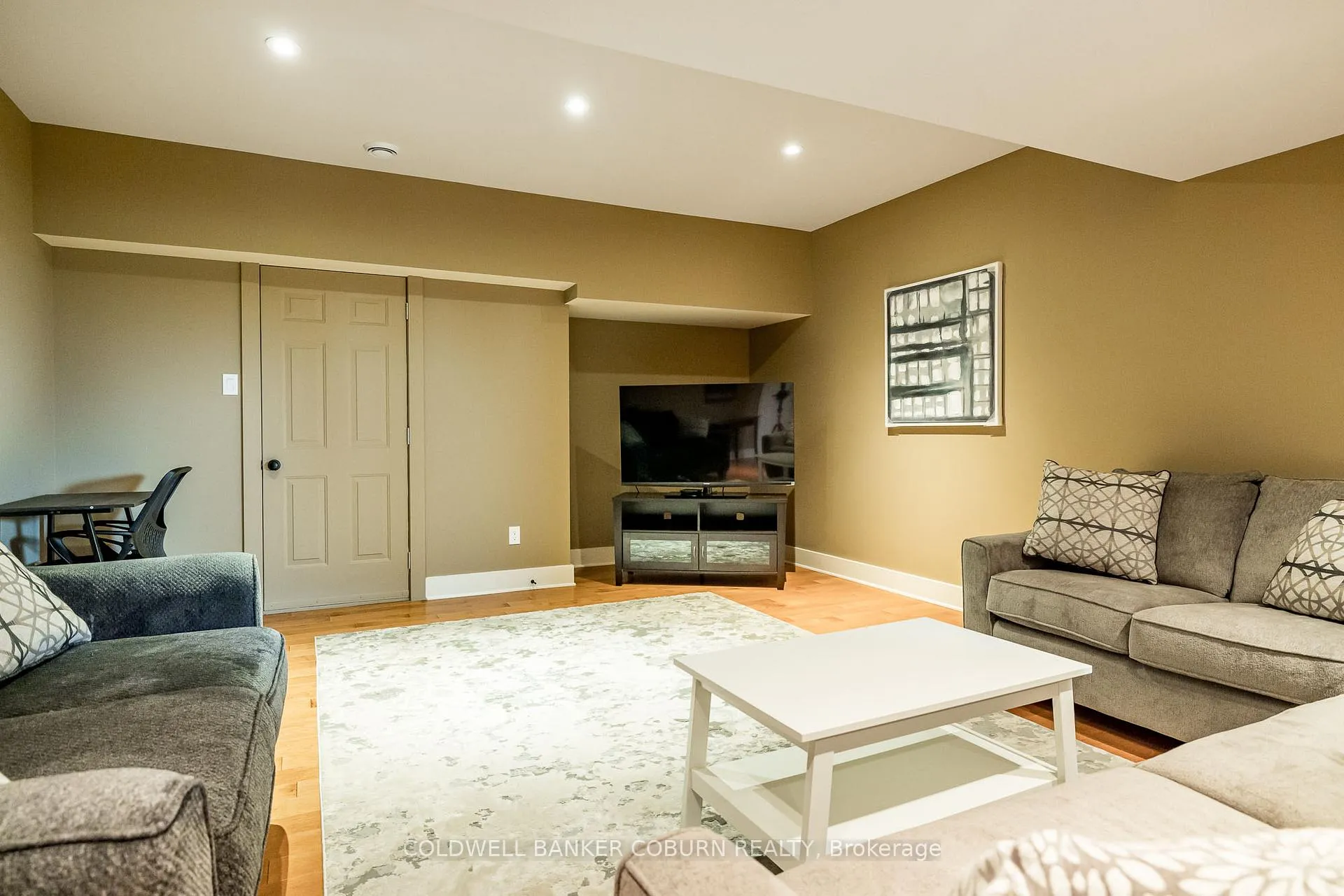 Photo 38 of 270 West Lake Circle, Ottawa, Huntley Ward (South East) — HOMEH