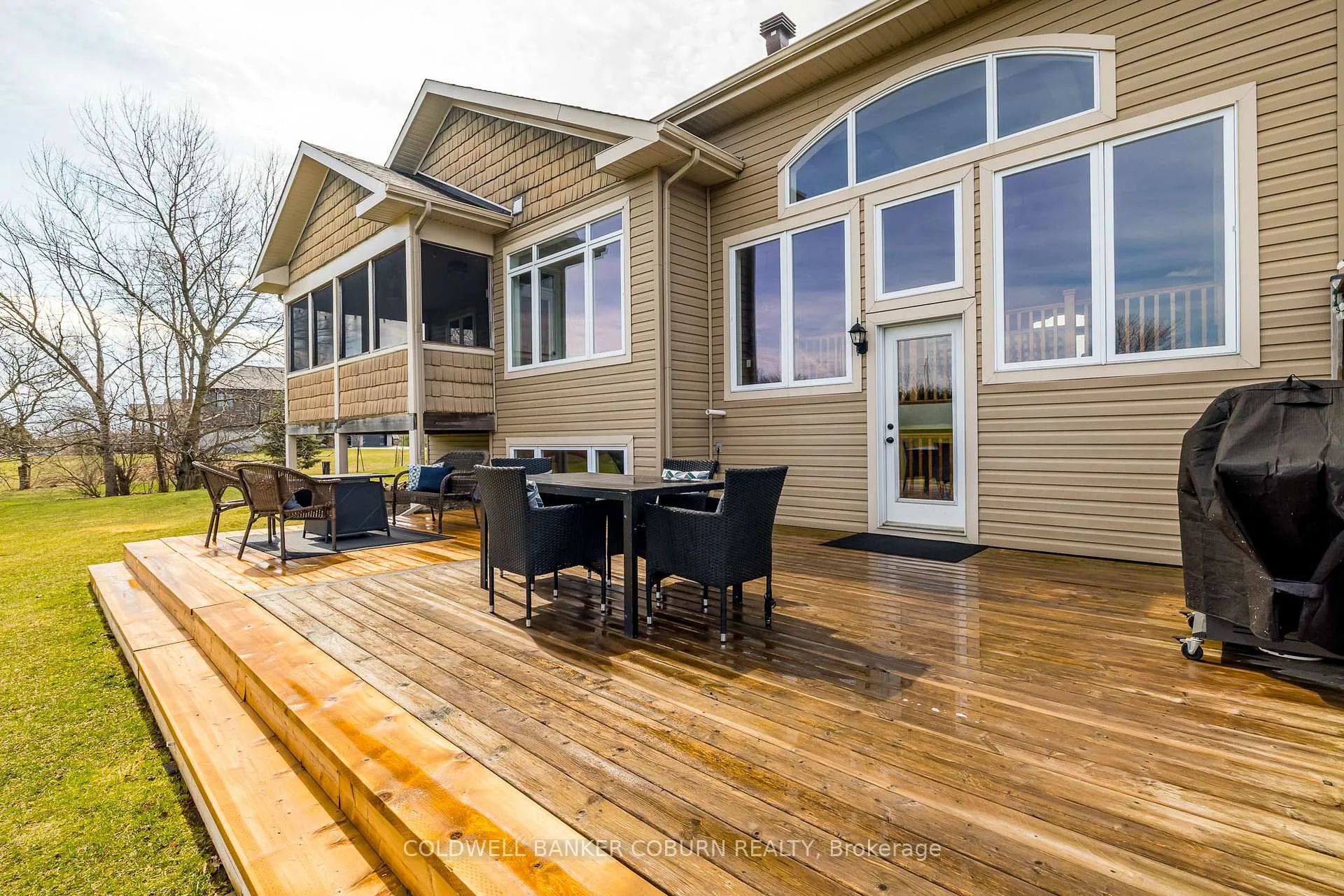 Photo 43 of 270 West Lake Circle, Ottawa, Huntley Ward (South East) — HOMEH