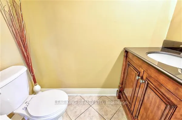 Photo 17 of 2215 Tiger Road, Burlington, Rose — HOMEH