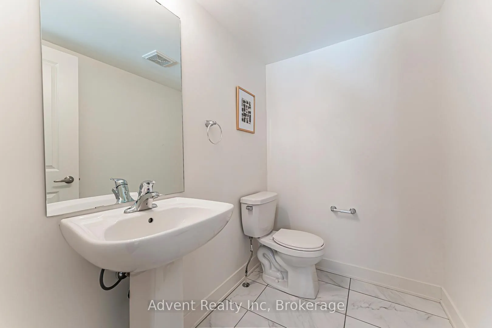 Photo 5 of 30 Brunet Drive, Vaughan, Vellore Village — HOMEH