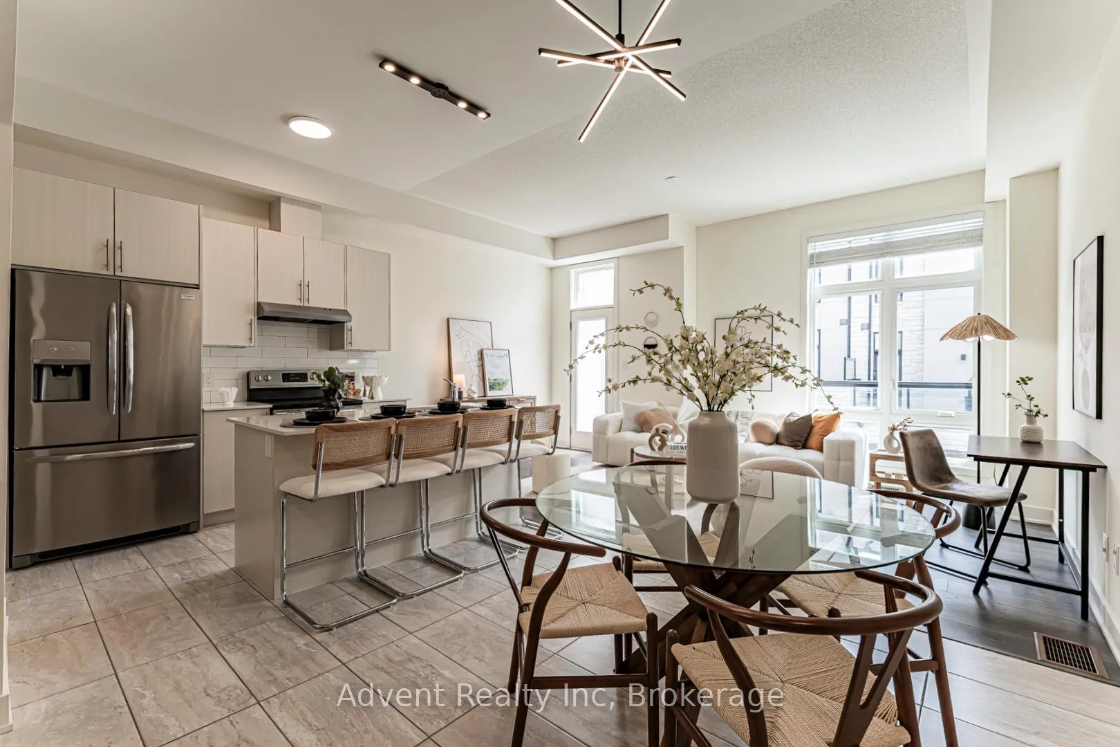 Photo 7 of 30 Brunet Drive, Vaughan, Vellore Village — HOMEH