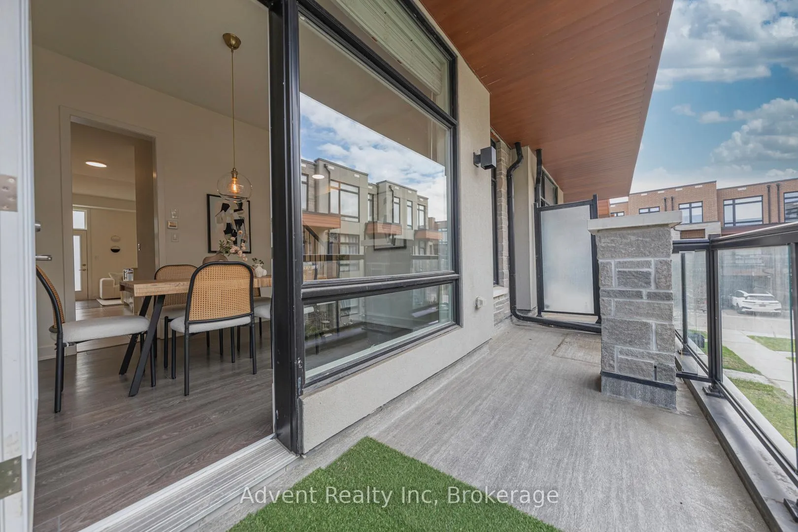 Photo 9 of 30 Brunet Drive, Vaughan, Vellore Village — HOMEH
