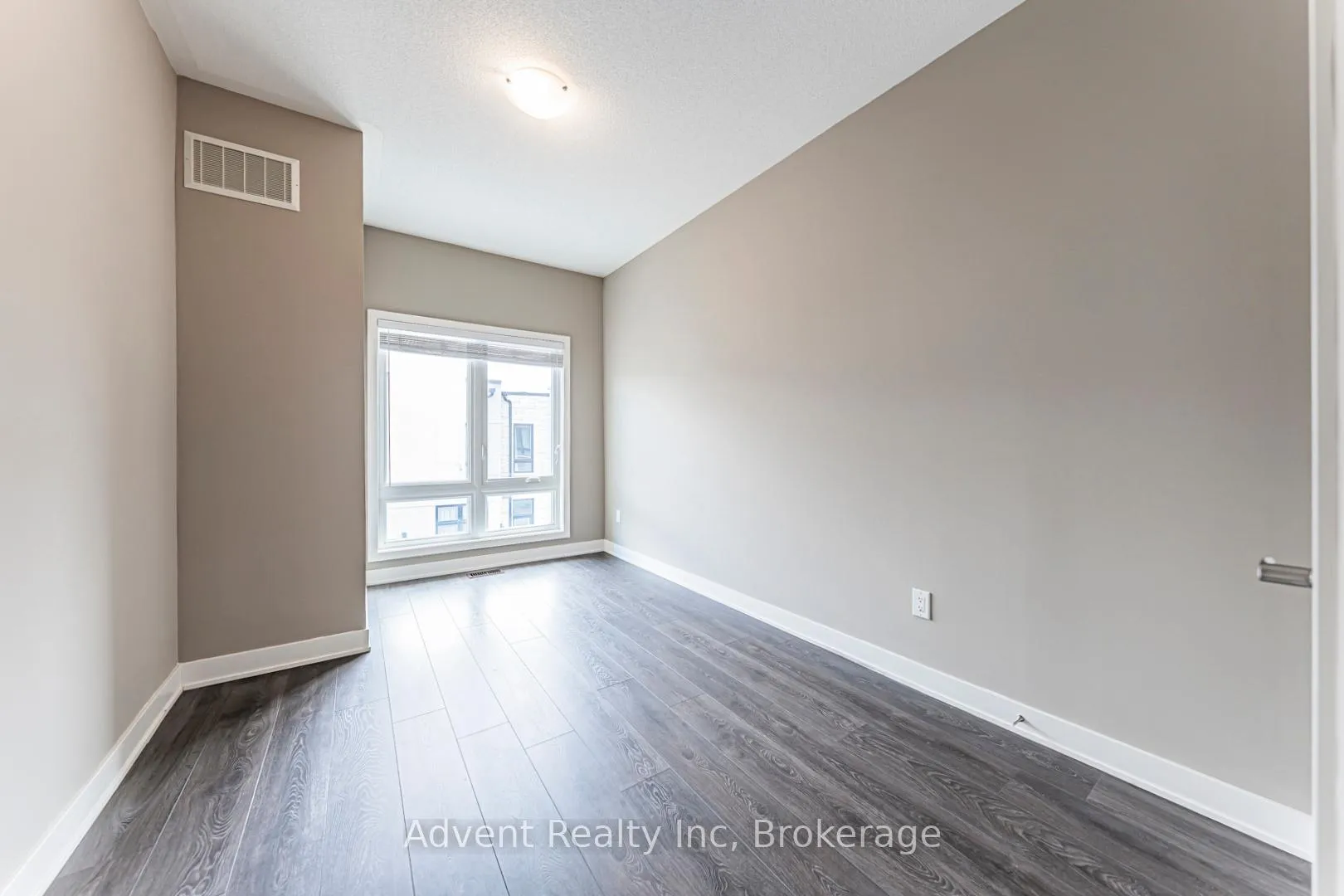 Photo 33 of 30 Brunet Drive, Vaughan, Vellore Village — HOMEH