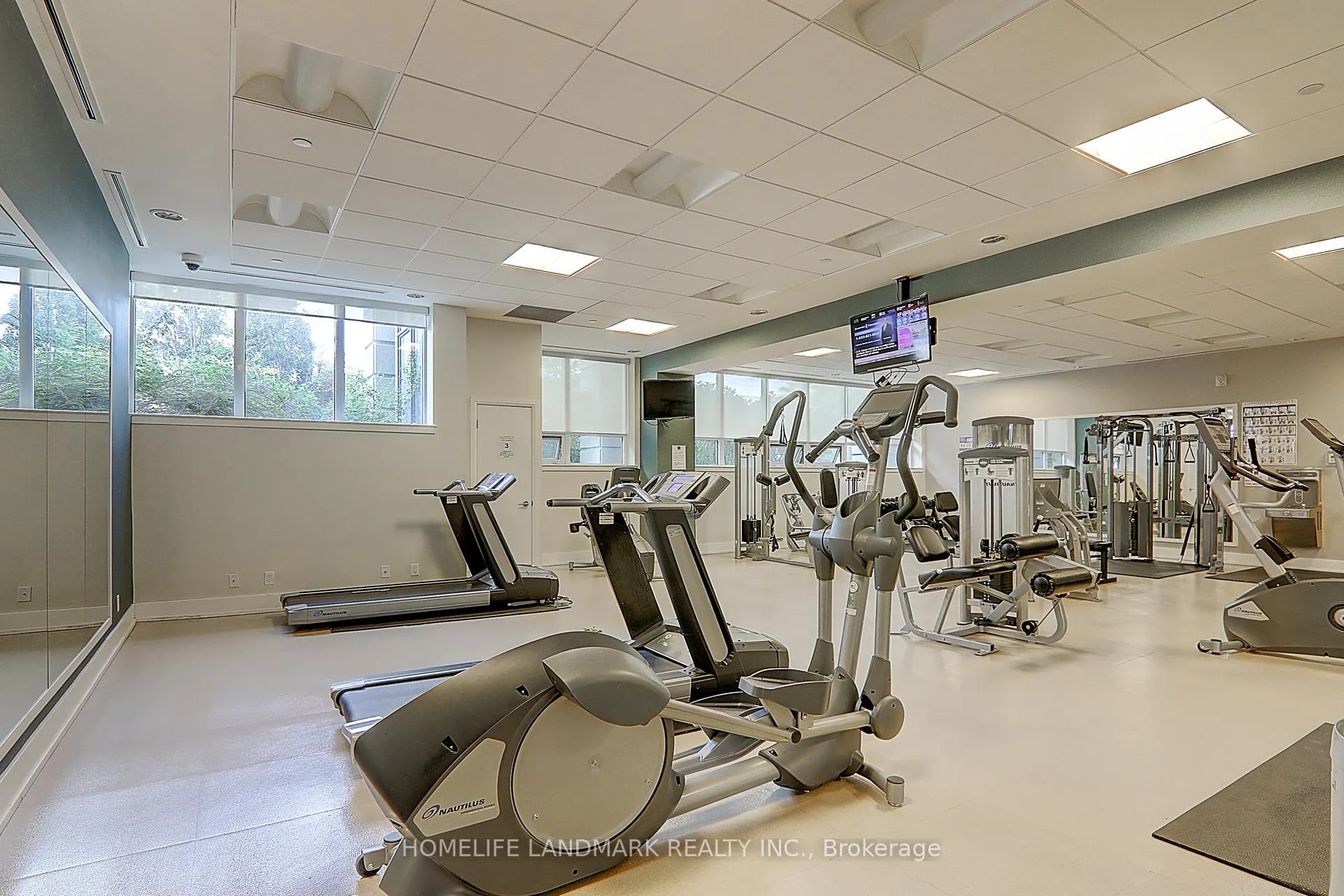 Photo 15 of Unit PH12, 370 Highway 7 Road E, Richmond Hill, Doncrest — HOMEH