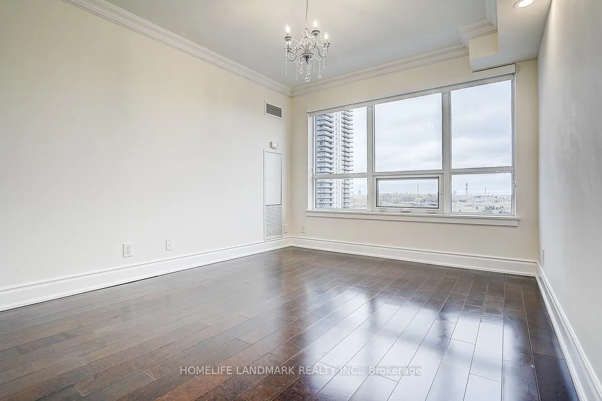 Photo 16 of Unit PH12, 370 Highway 7 Road E, Richmond Hill, Doncrest — HOMEH