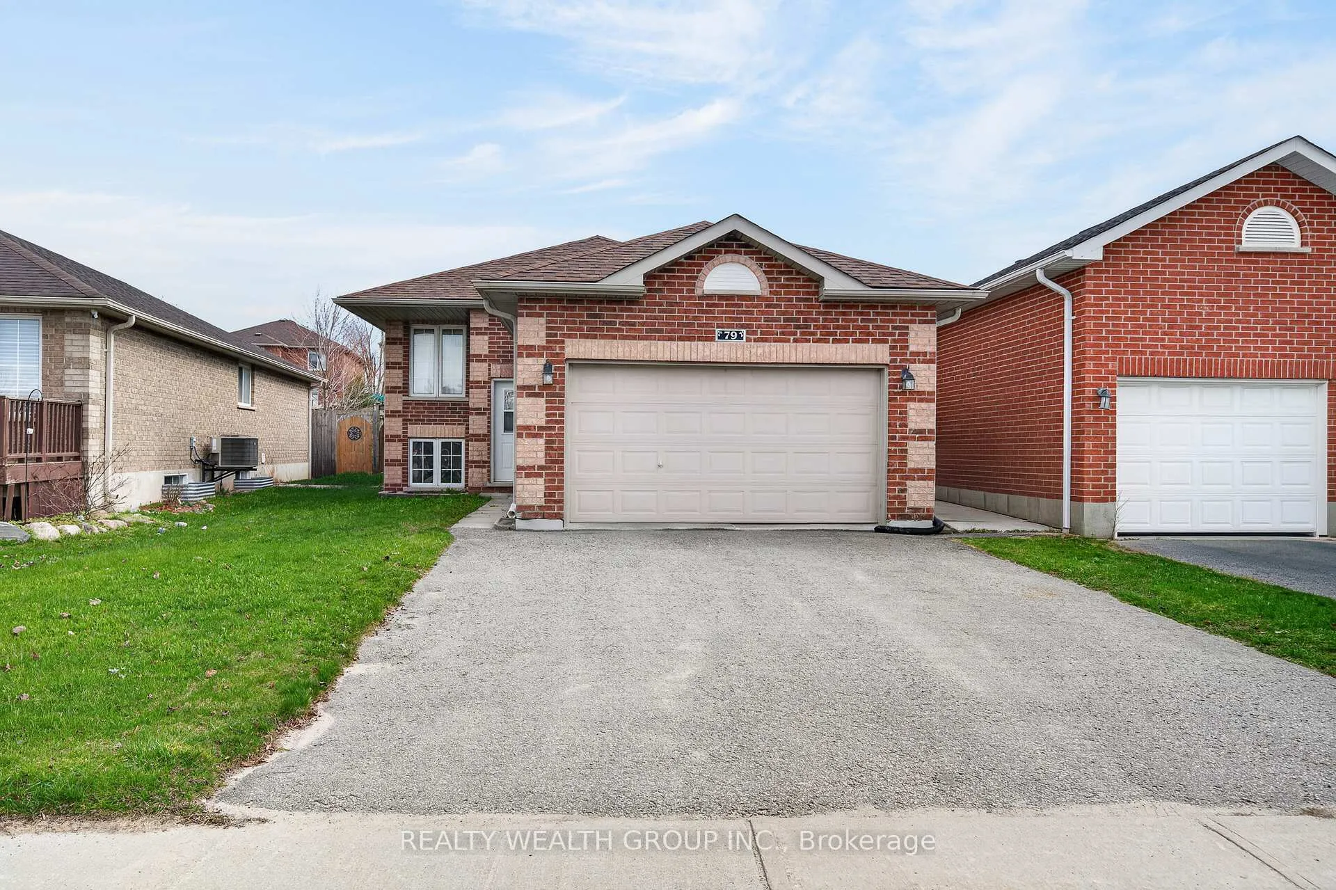 Photo 2 of Unit #Lower, 79 Hanmer Street E, Barrie, East Bayfield — HOMEH