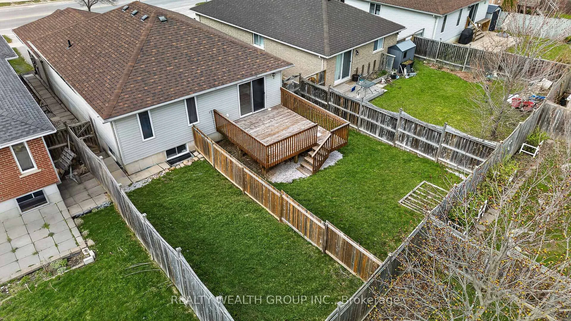 Photo 14 of Unit #Lower, 79 Hanmer Street E, Barrie, East Bayfield — HOMEH