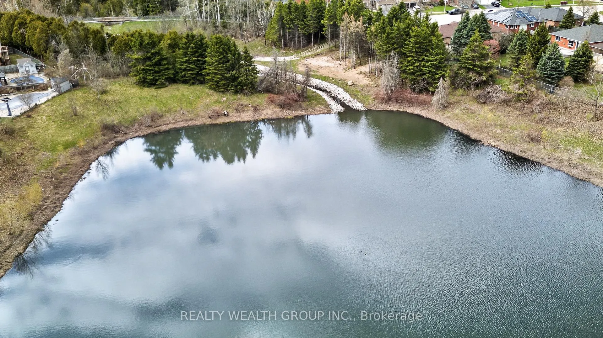 Photo 16 of Unit #Lower, 79 Hanmer Street E, Barrie, East Bayfield — HOMEH