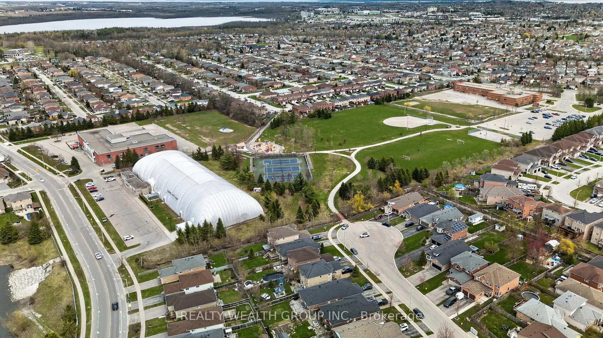 Photo 18 of Unit #Lower, 79 Hanmer Street E, Barrie, East Bayfield — HOMEH