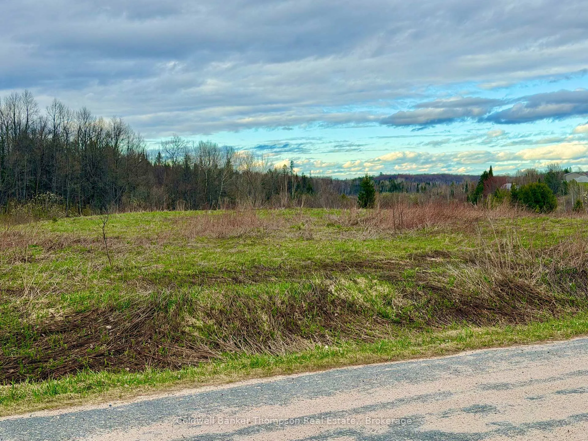 Photo of 0 Hilltop Road N