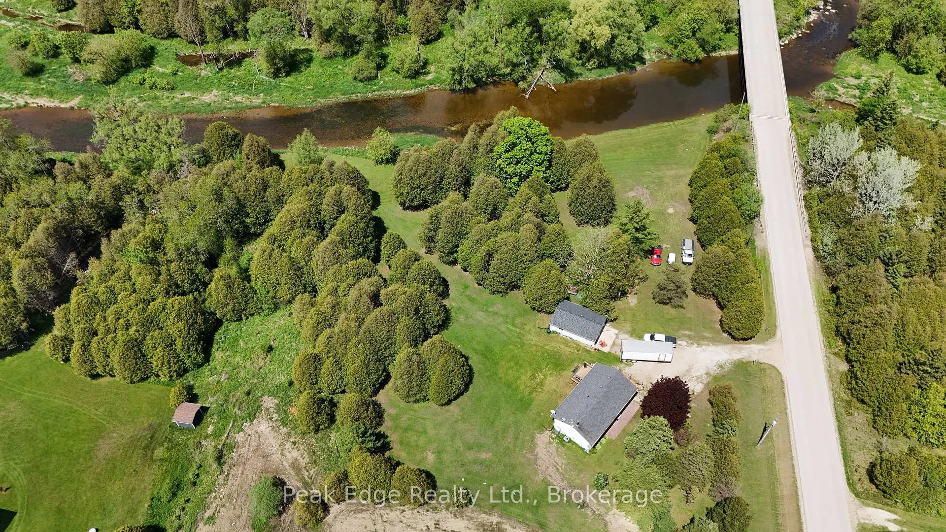 Photo 2 of 9840 Baseline Road, Minto — HOMEH