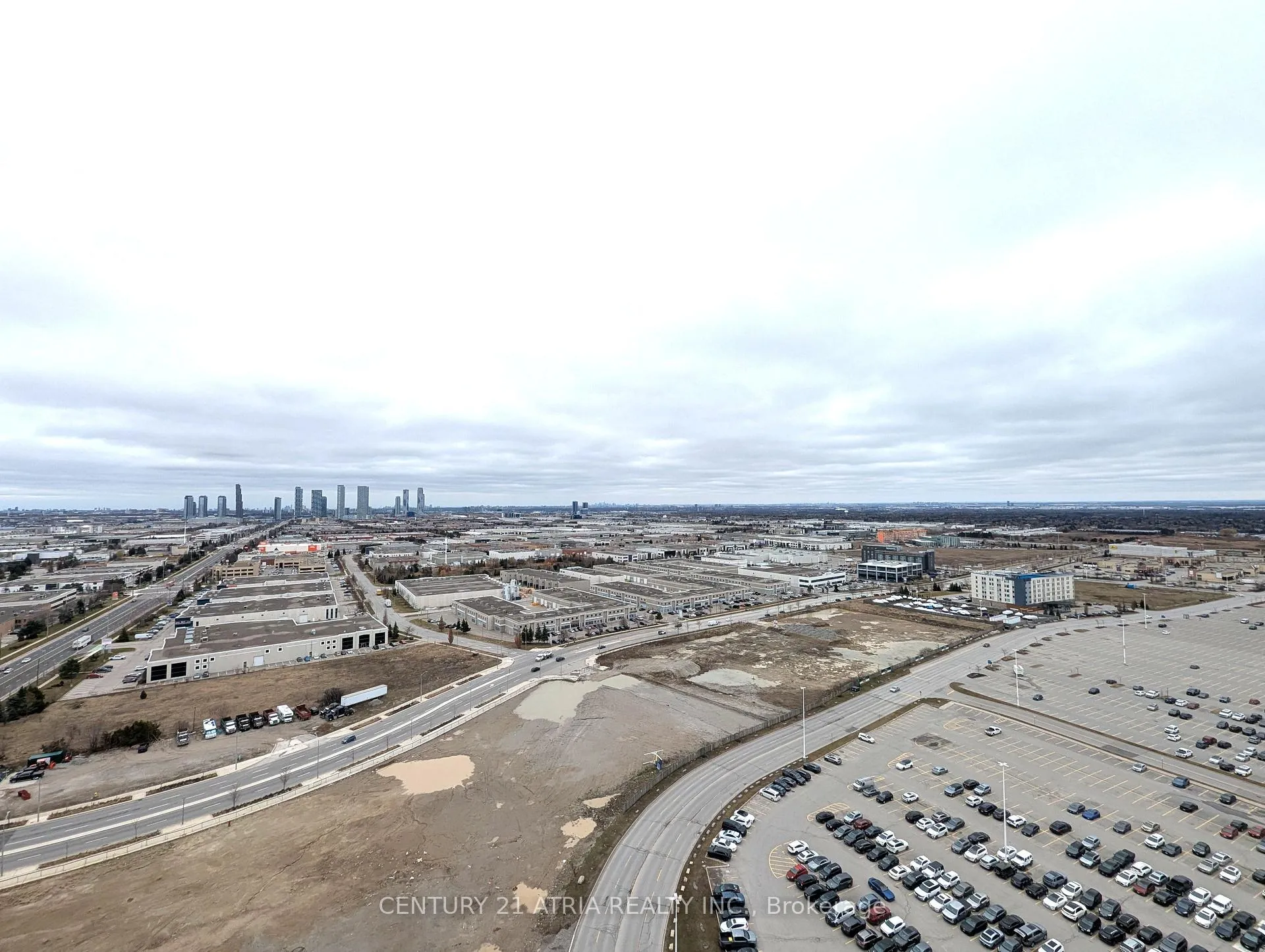 Photo 27 of Unit 2305, 27 Korda Gate, Vaughan, Vellore Village — HOMEH