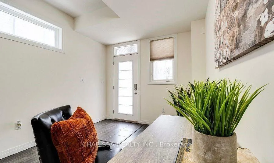 Photo 5 of Unit 122, 30 Times Square Boulevard, Hamilton, Stoney Creek Mountain — HOMEH
