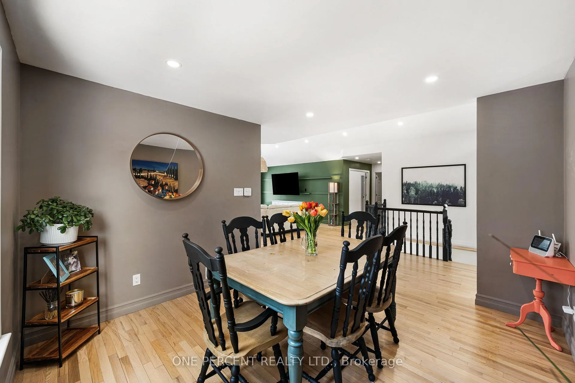 Photo 7 of 28 Sawgrass Circle, Ottawa, Remainder of Stittsville & Area — HOMEH