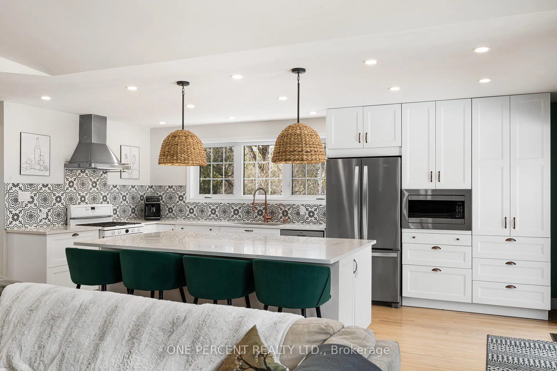 Photo 12 of 28 Sawgrass Circle, Ottawa, Remainder of Stittsville & Area — HOMEH