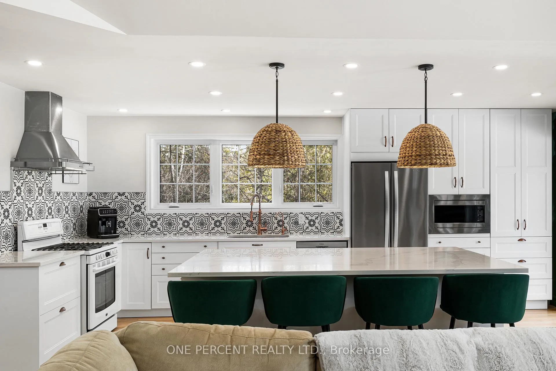 Photo 13 of 28 Sawgrass Circle, Ottawa, Remainder of Stittsville & Area — HOMEH