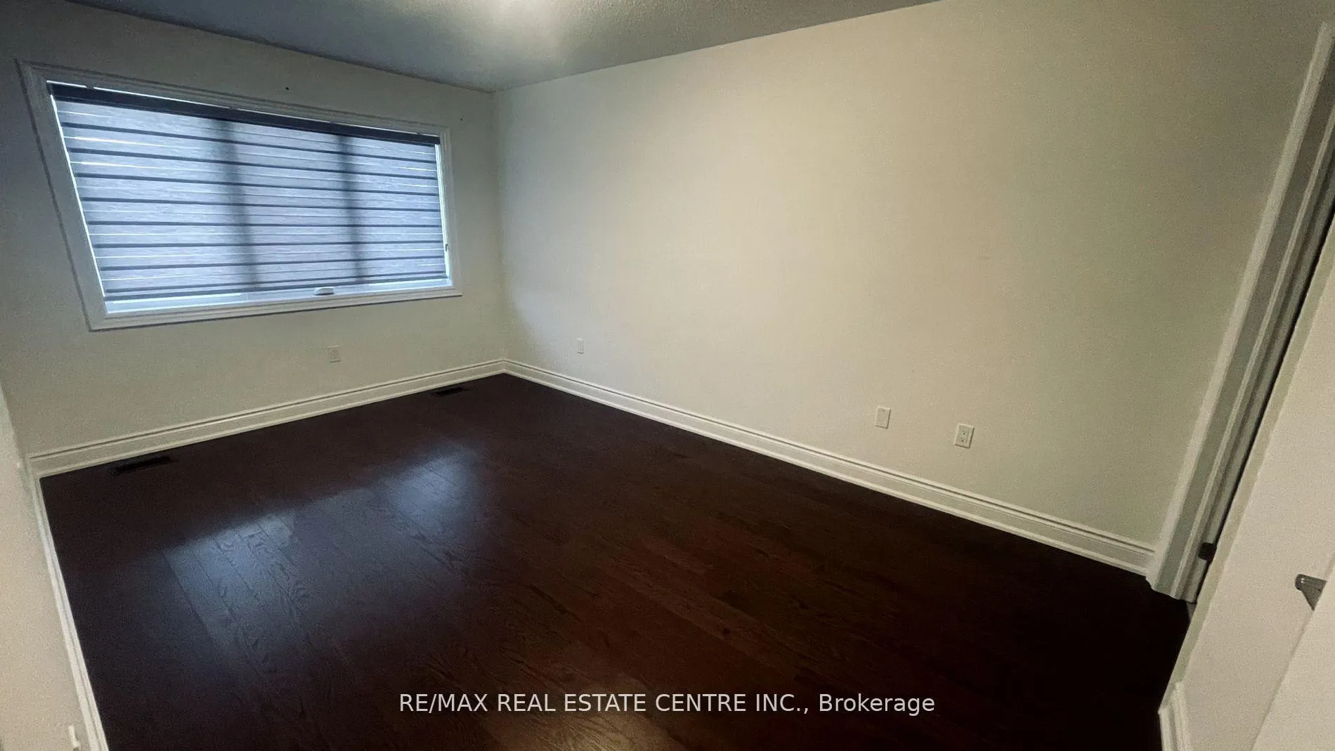 Photo 9 of 55 Bermondsey Way, Brampton, Bram West — HOMEH
