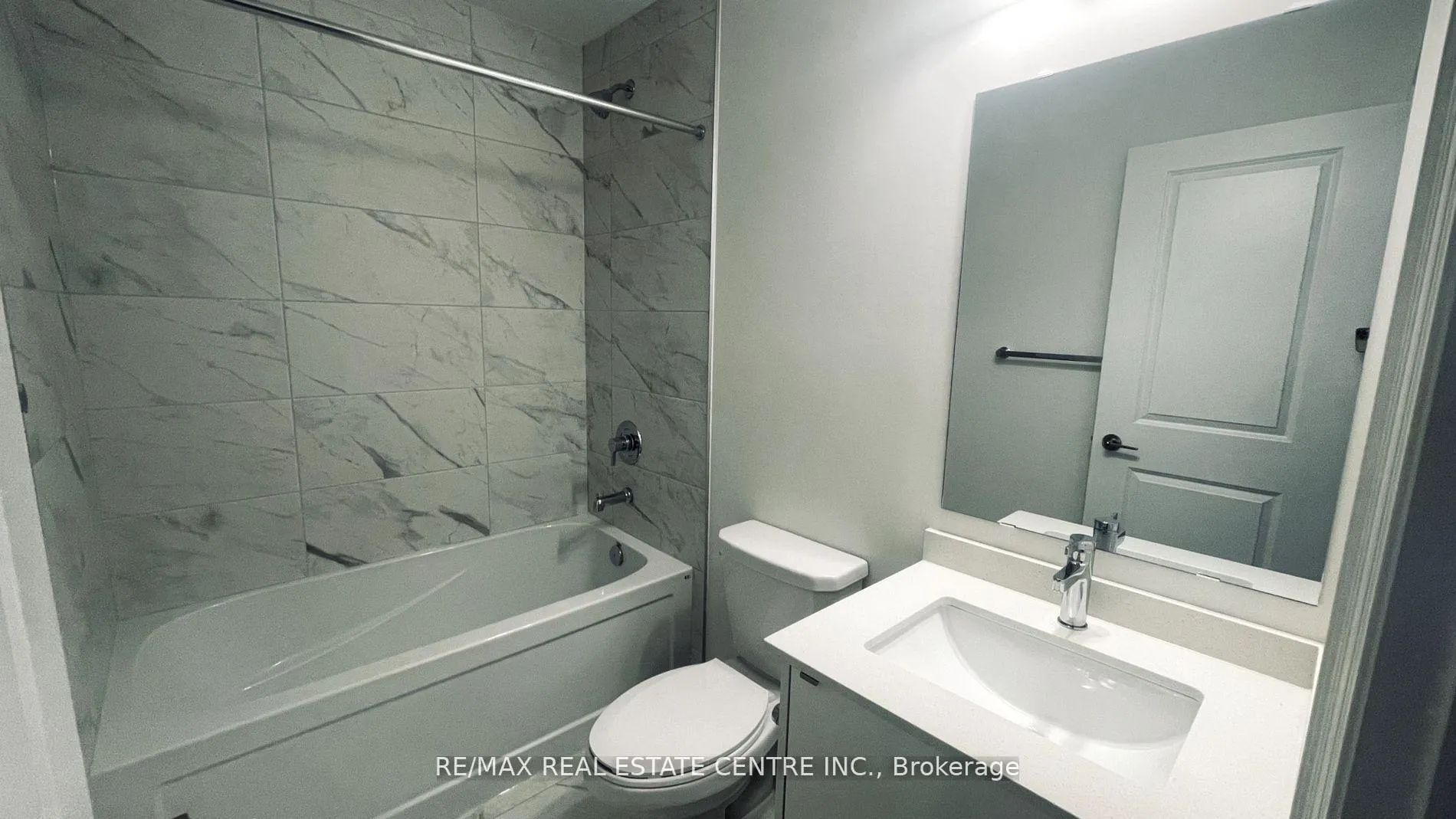 Photo 18 of 55 Bermondsey Way, Brampton, Bram West — HOMEH