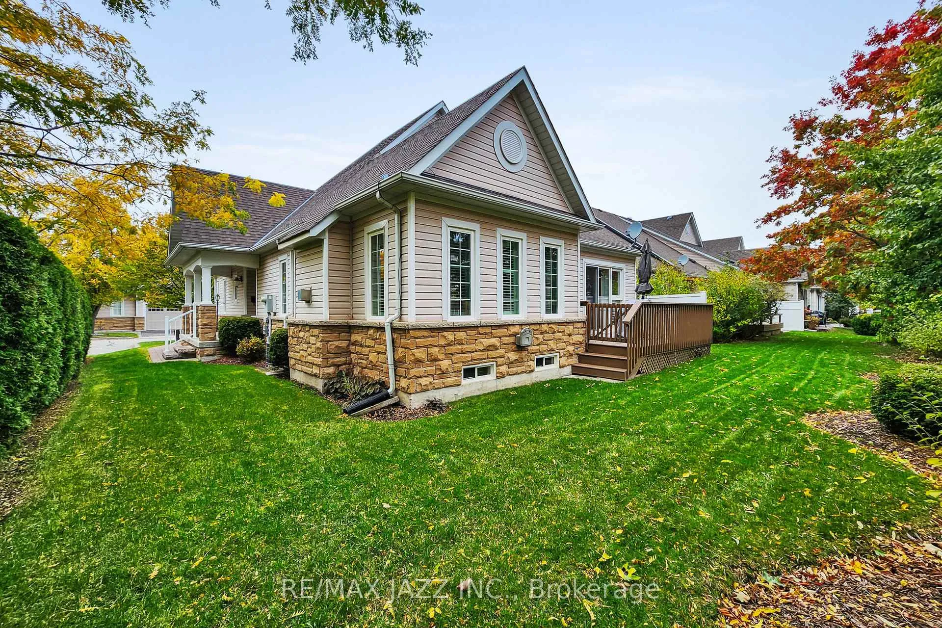 Photo 18 of Unit 9, 350 Lakebreeze Drive, Clarington, Newcastle — HOMEH
