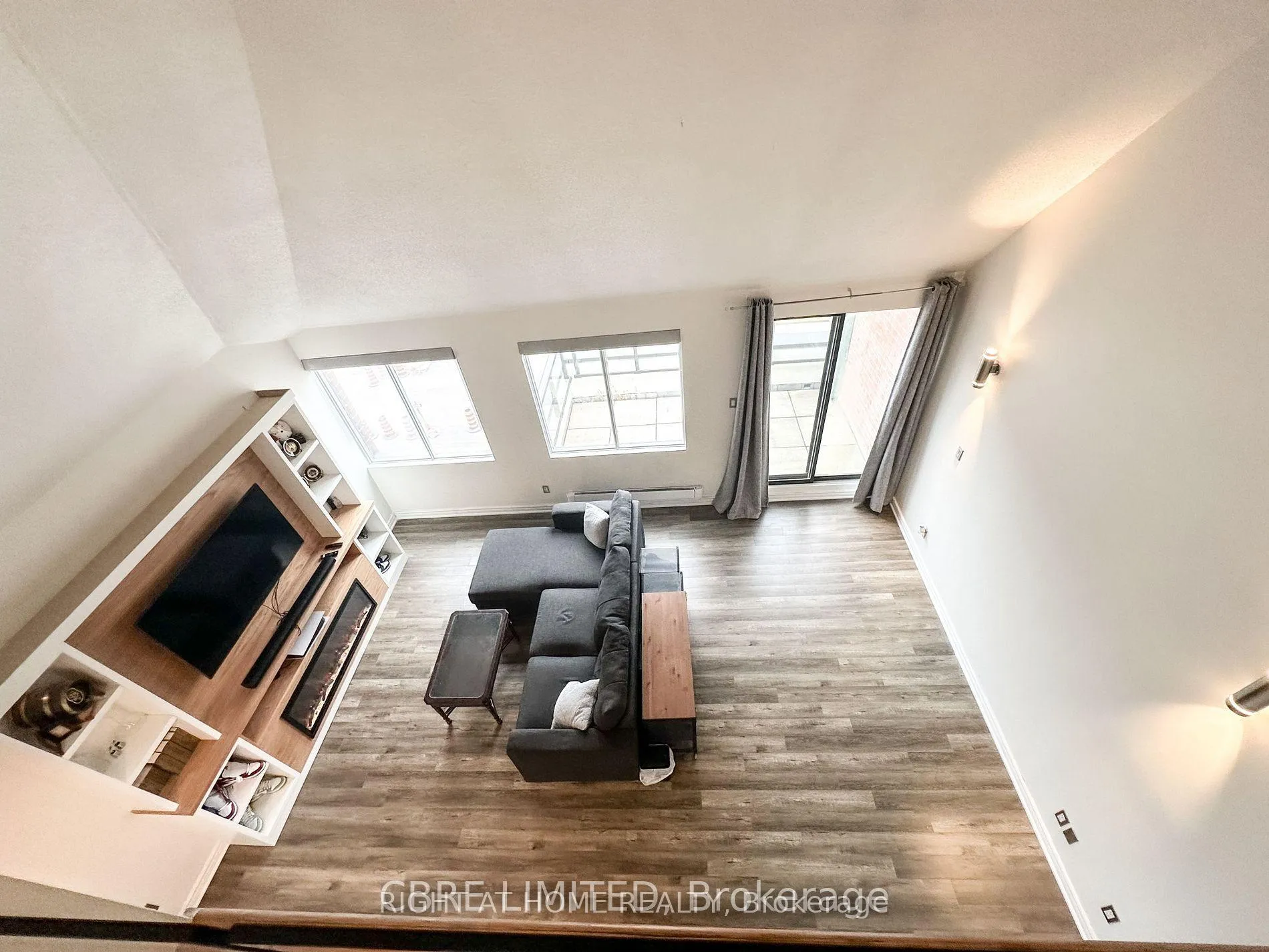 Photo 11 of Unit 402, 100 Bronte Road, Oakville, Bronte — HOMEH