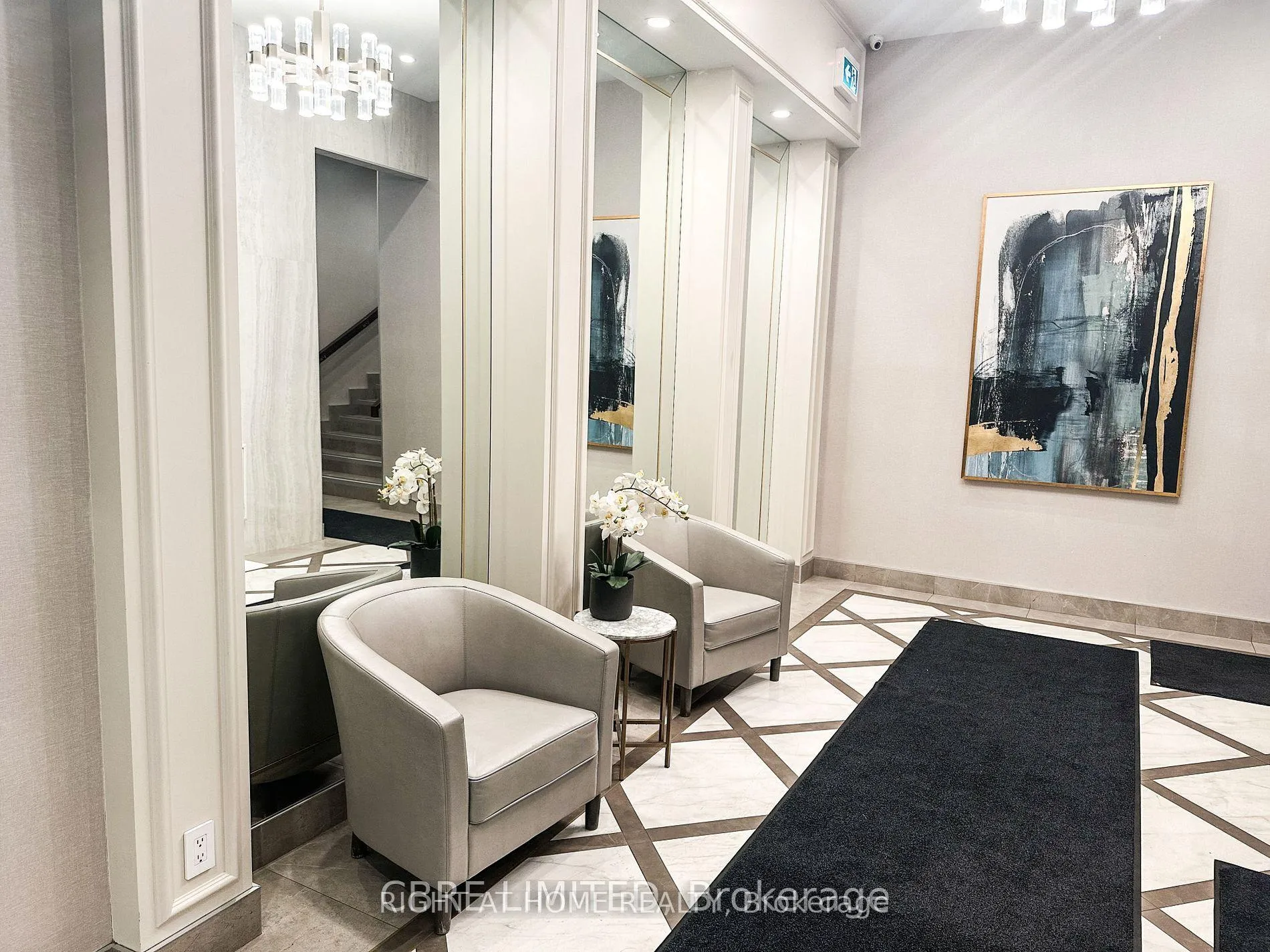 Photo 14 of Unit 402, 100 Bronte Road, Oakville, Bronte — HOMEH