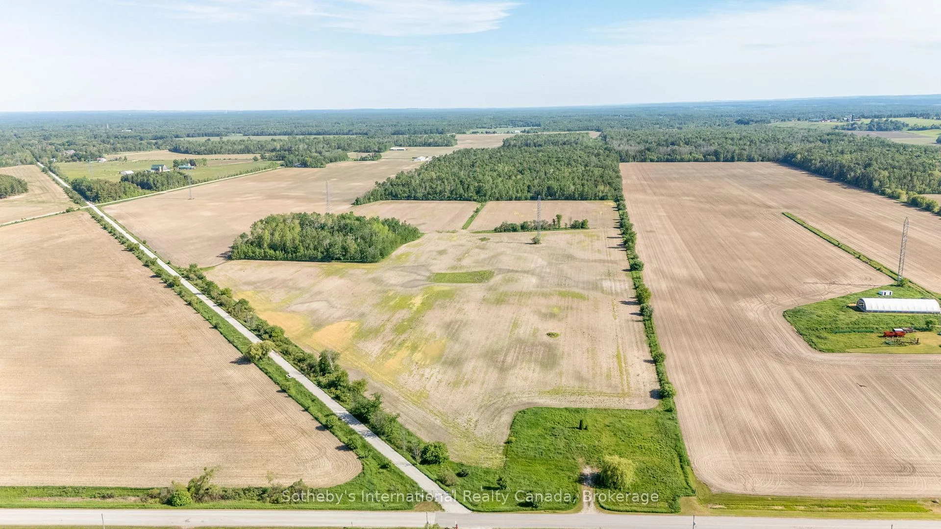 Photo 16 of 5509 Concession Road 7 Sunnidale, Clearview, Rural Clearview — HOMEH