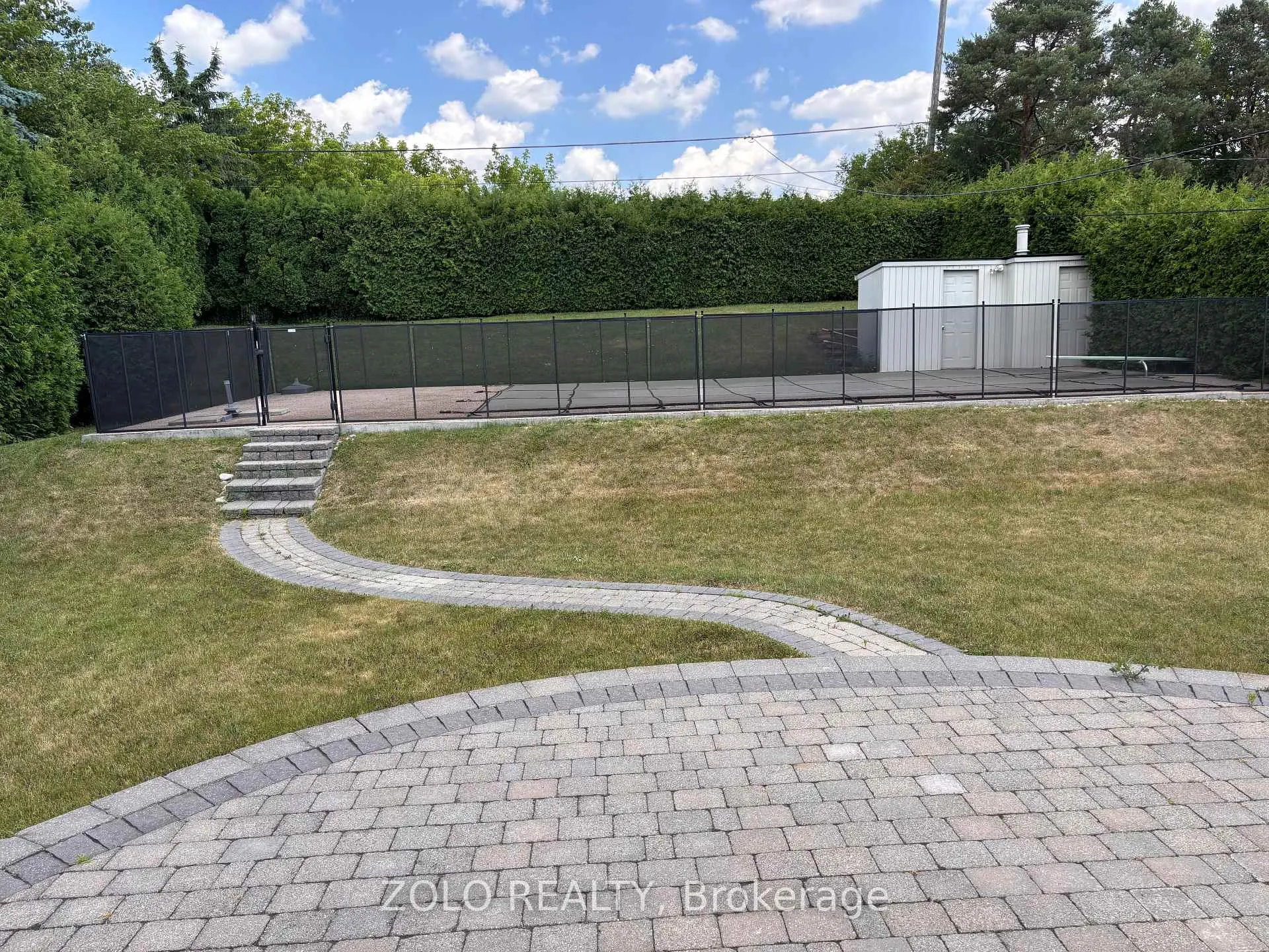 Photo 2 of 74 Ladyslipper Court, Markham, Bayview Glen — HOMEH