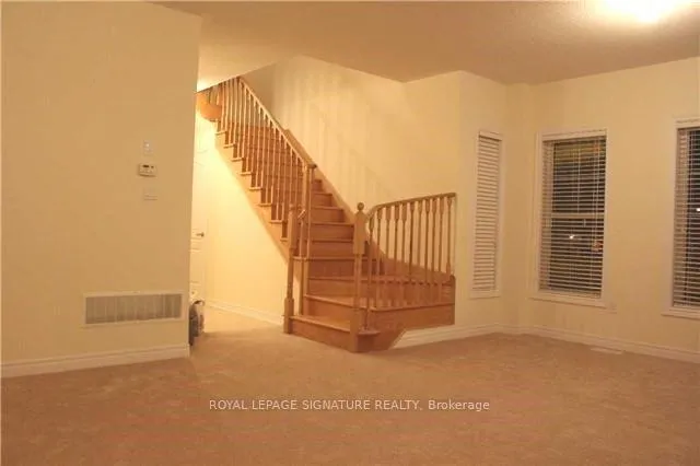 Photo 3 of Unit Upper, 61 Frenchpark Circle, Brampton, Credit Valley — HOMEH