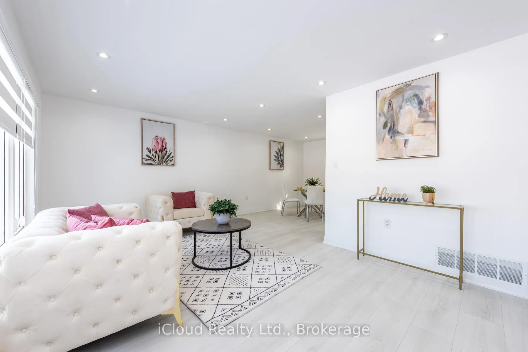 Photo 8 of 105 Avondale Boulevard, Brampton, Avondale — HOMEH