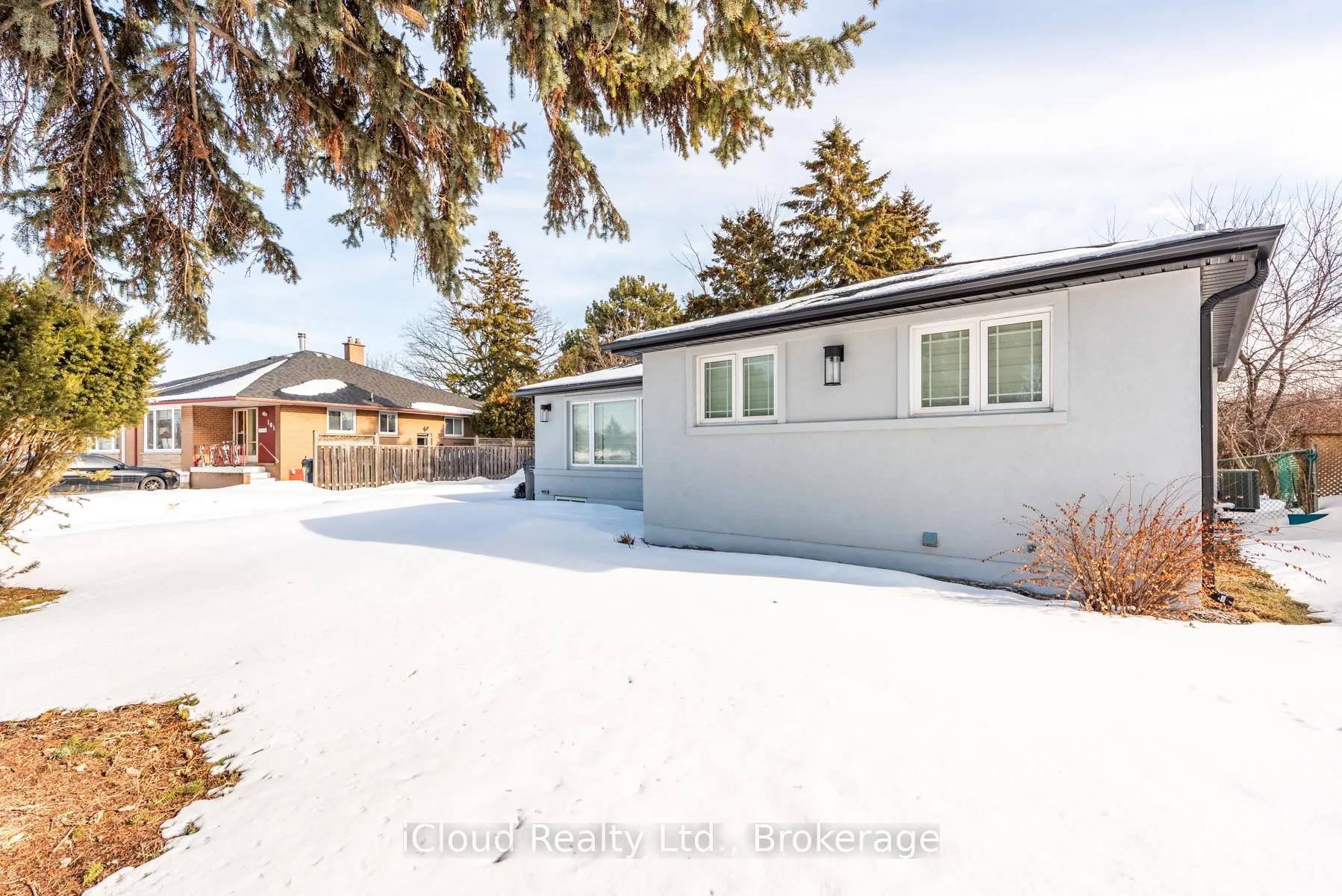 Photo 49 of 105 Avondale Boulevard, Brampton, Avondale — HOMEH