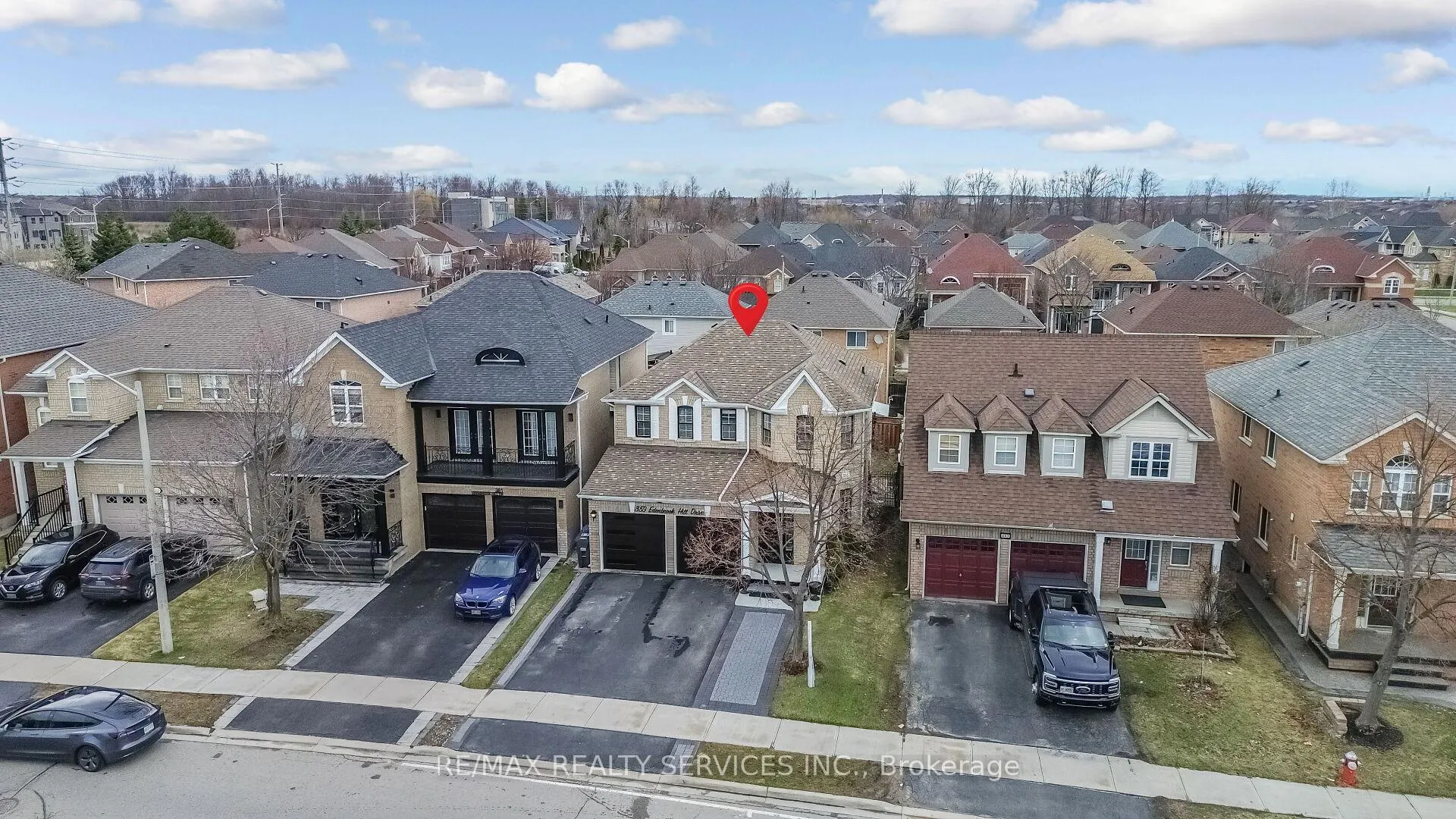 Photo 38 of 359 Edenbrook Hill Drive, Brampton, Fletcher's Meadow — HOMEH