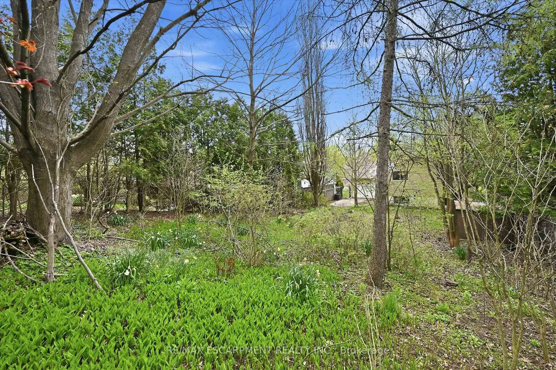 Photo 36 of 8 Sullivan'S Lane, Hamilton, Dundas — HOMEH