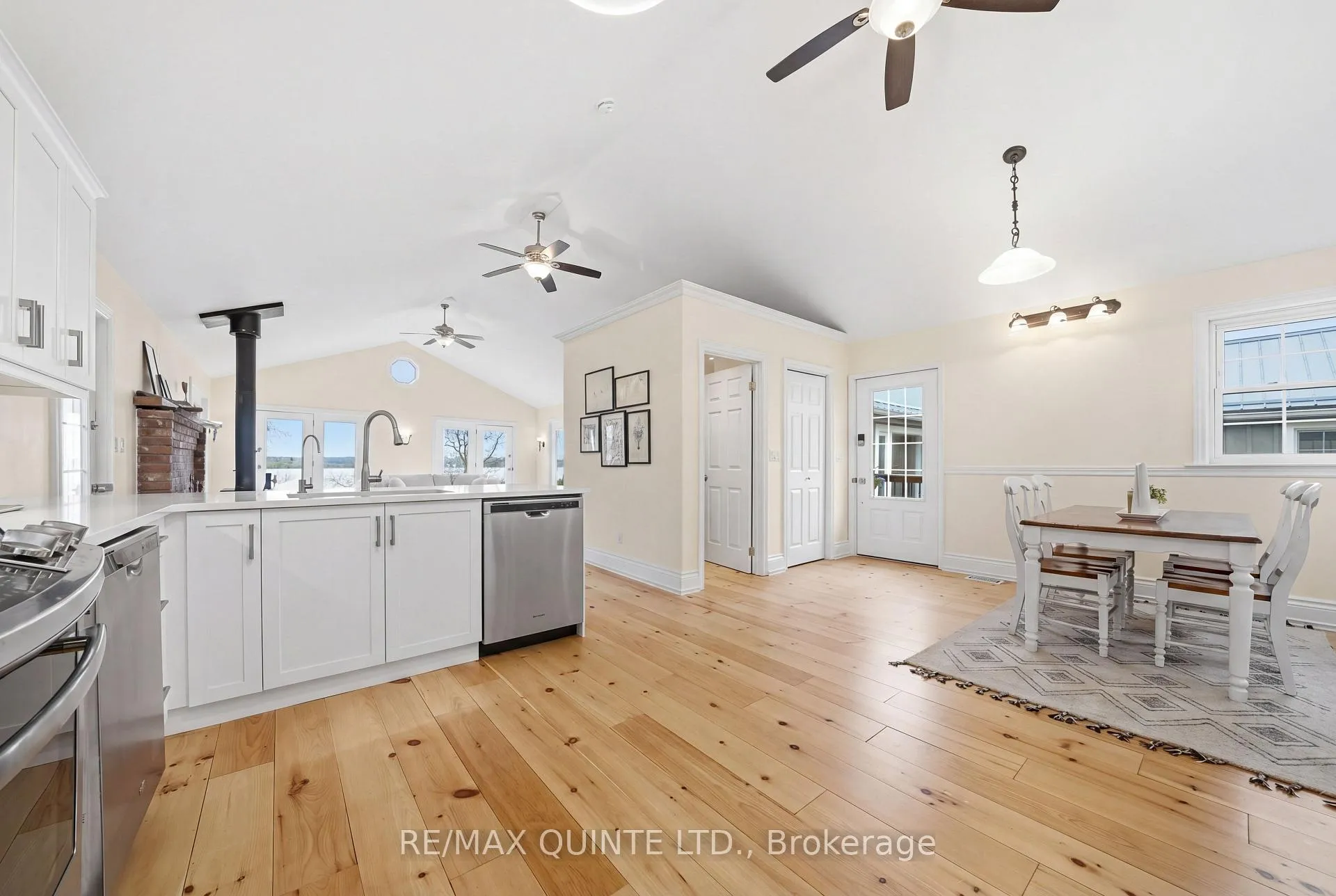 Photo 12 of 5 Hermon Lane, Prince Edward County, Ameliasburg Ward — HOMEH