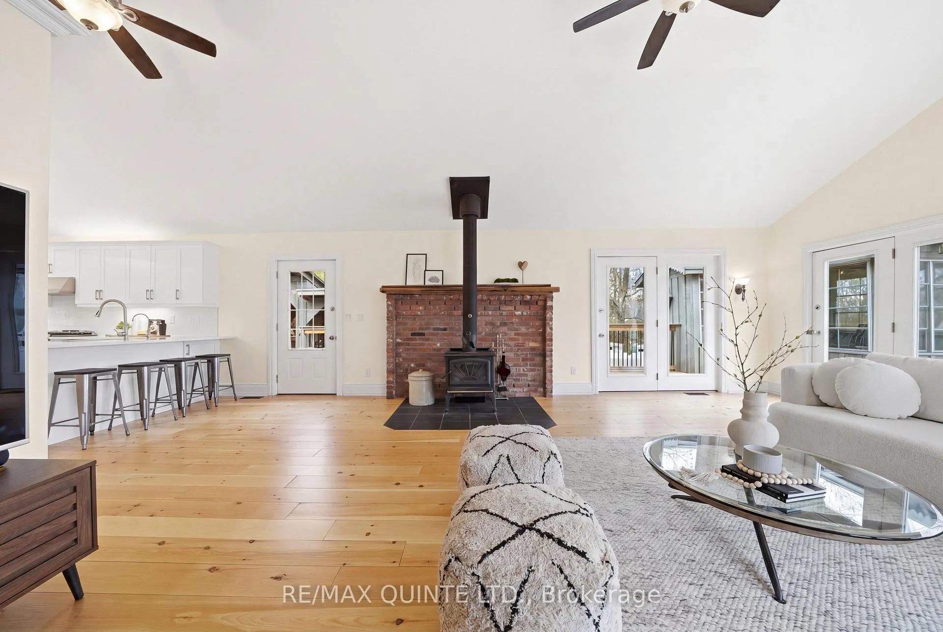 Photo 19 of 5 Hermon Lane, Prince Edward County, Ameliasburg Ward — HOMEH