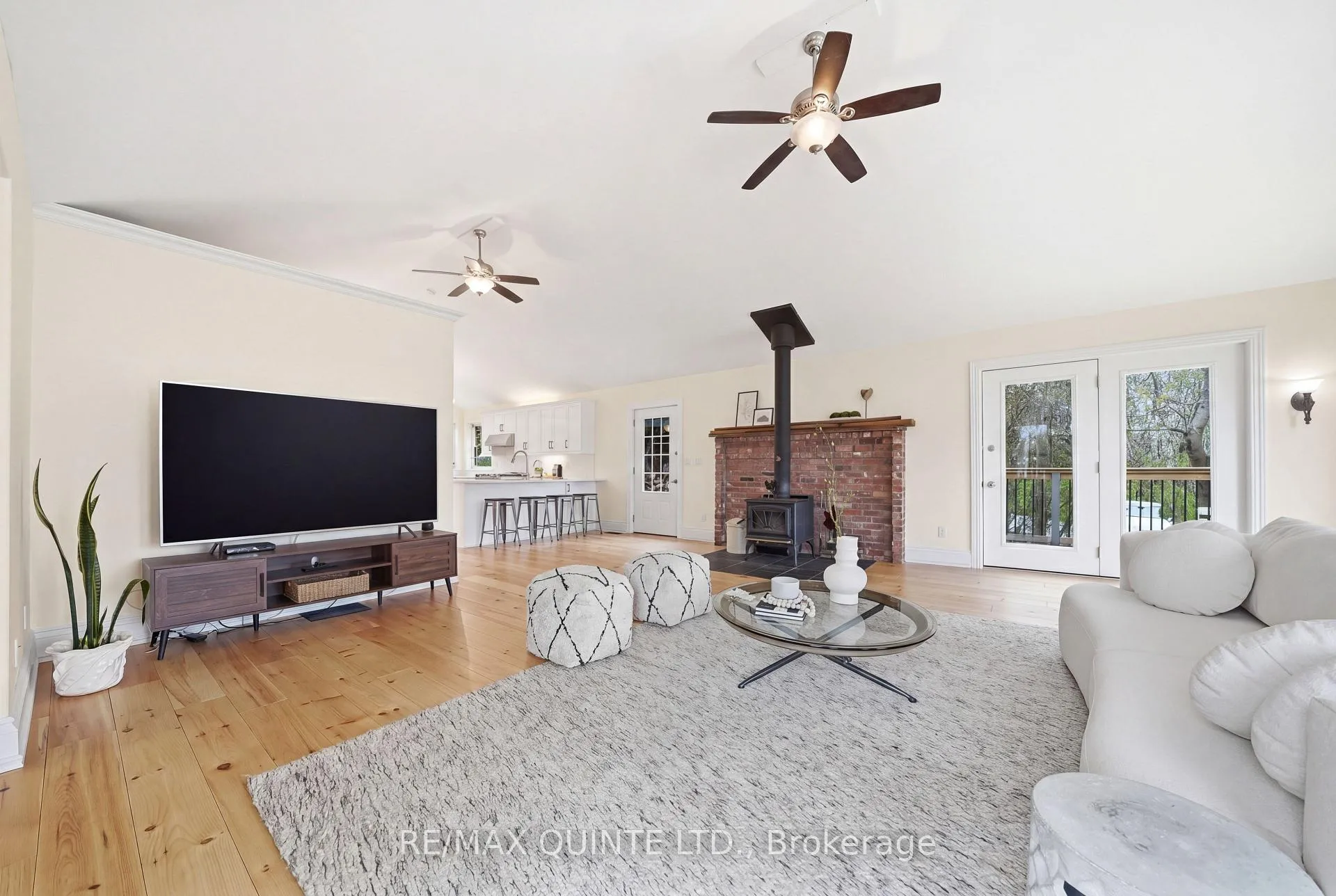 Photo 21 of 5 Hermon Lane, Prince Edward County, Ameliasburg Ward — HOMEH