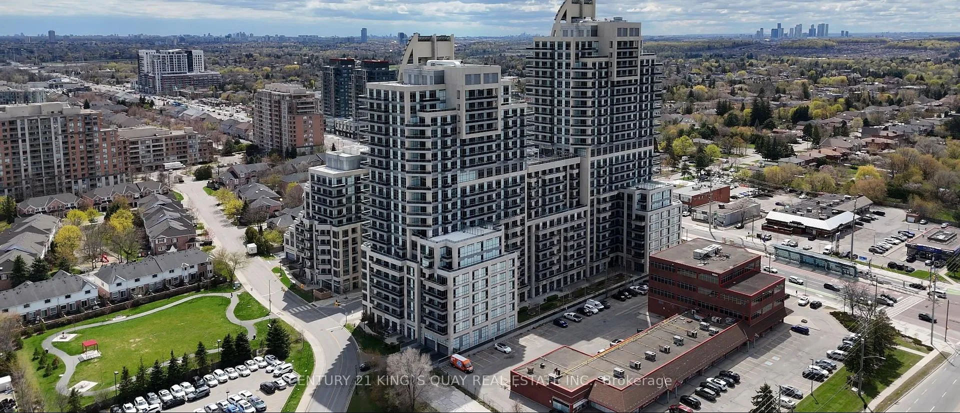 Front of Unit 811, 9199 Yonge Street