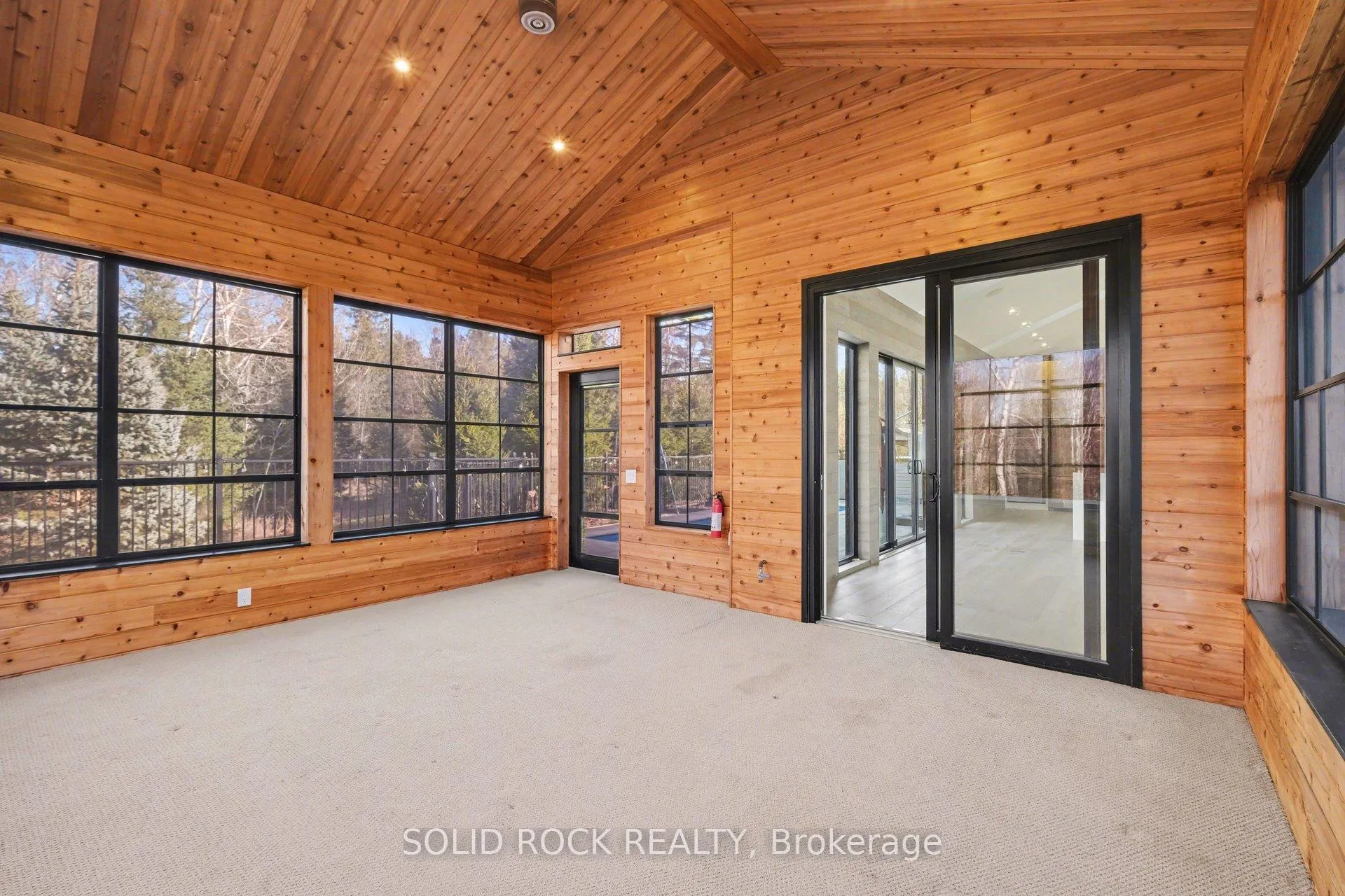Photo 16 of 19 Neely Street, Ottawa, Kanata - Kanata (North East) — HOMEH