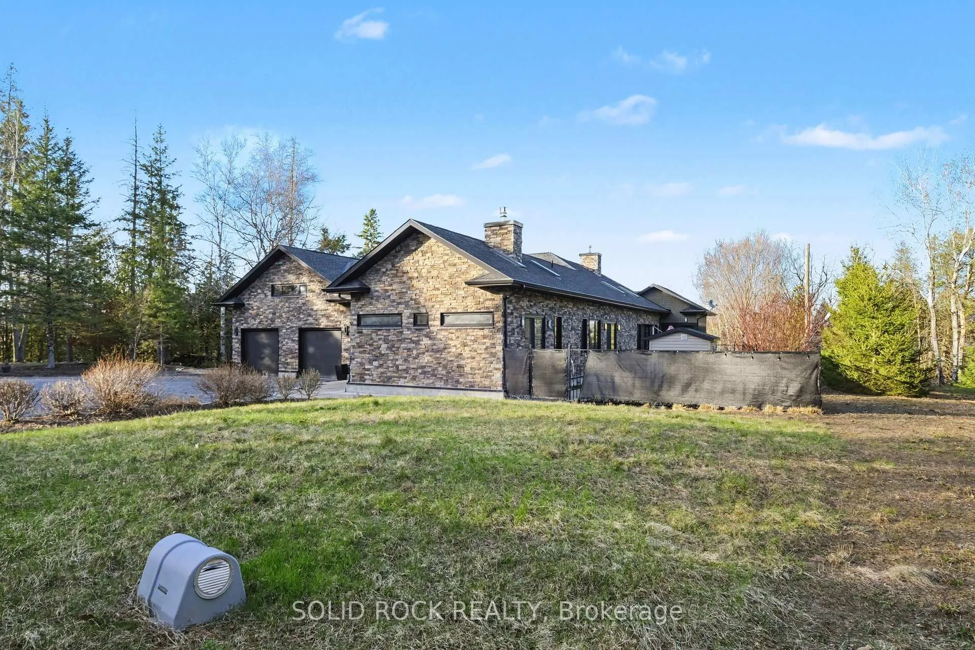 Photo 39 of 19 Neely Street, Ottawa, Kanata - Kanata (North East) — HOMEH
