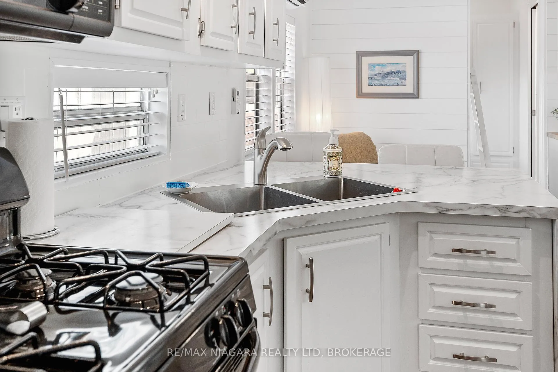 Photo 9 of 28 Mariner Crescent, Port Colborne, Sherkston — HOMEH