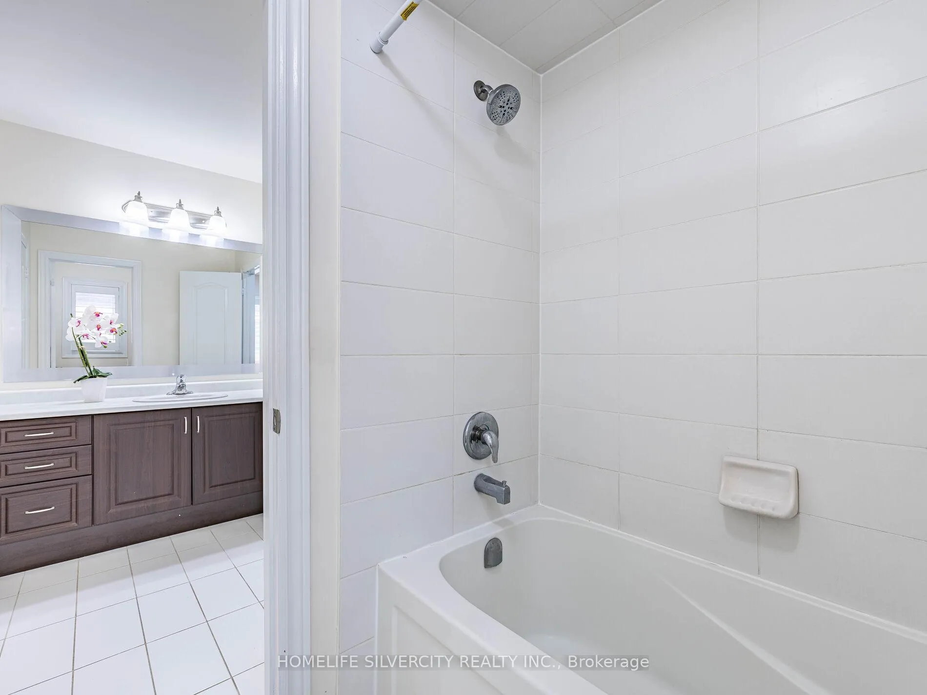 Photo 38 of 16 Cloncurry Street, Brampton, Toronto Gore Rural Estate — HOMEH