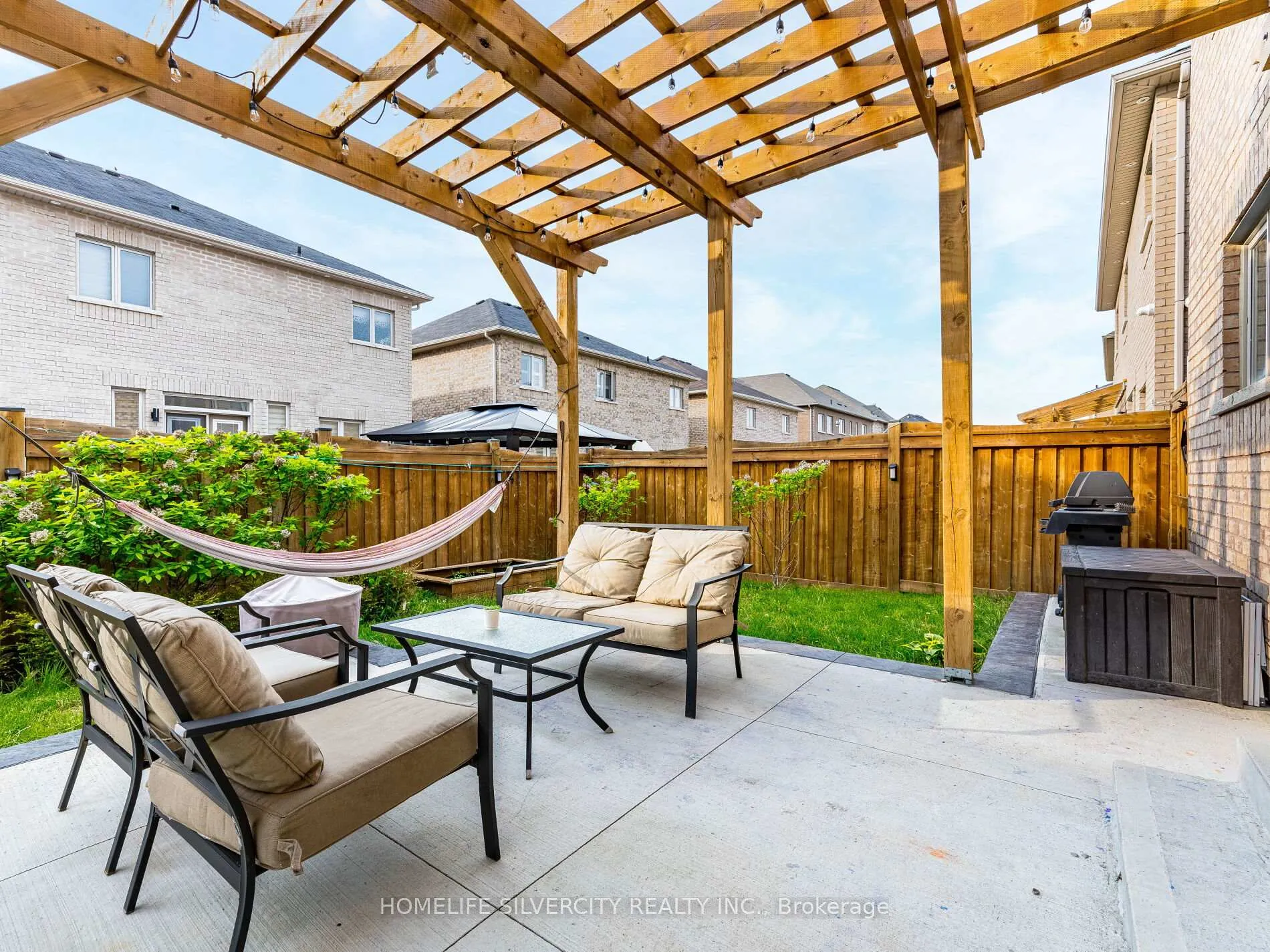 Photo 47 of 16 Cloncurry Street, Brampton, Toronto Gore Rural Estate — HOMEH