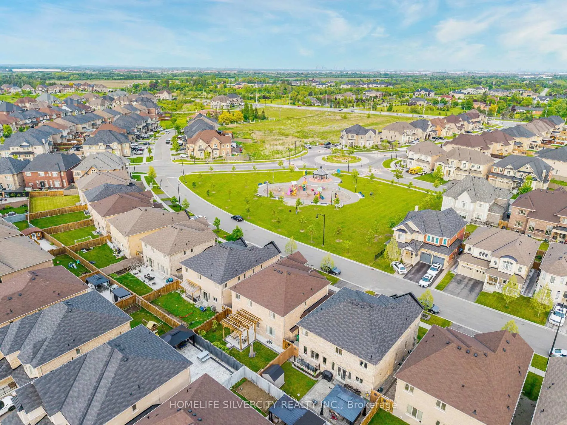 Photo 50 of 16 Cloncurry Street, Brampton, Toronto Gore Rural Estate — HOMEH