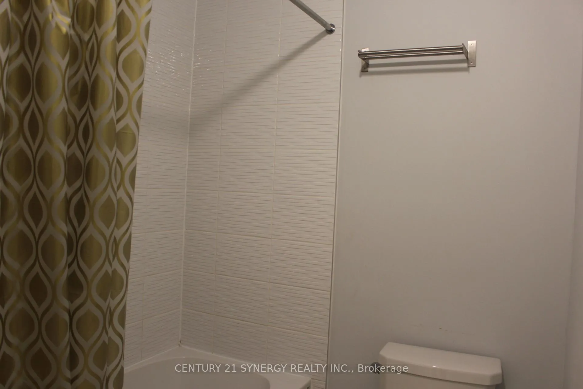 Photo 10 of 537 Ozawa Private, Ottawa, CFB Rockcliffe and Area — HOMEH