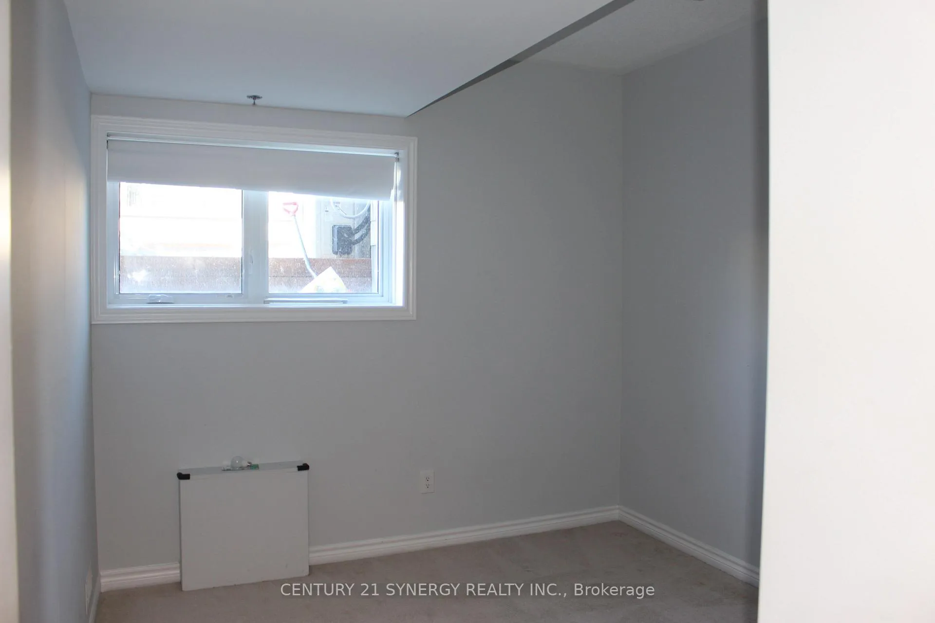 Photo 13 of 537 Ozawa Private, Ottawa, CFB Rockcliffe and Area — HOMEH